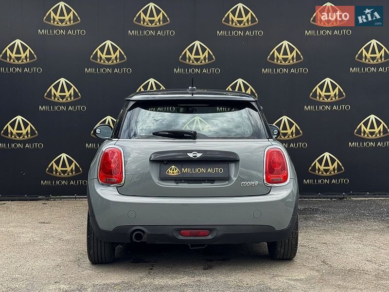 Хетчбек MINI Cooper 2017 в Києві