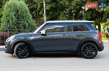 Хетчбек MINI Cooper 2018 в Пісочині