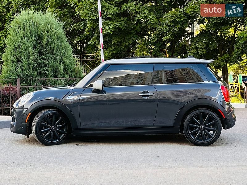 Хетчбек MINI Cooper 2018 в Пісочині