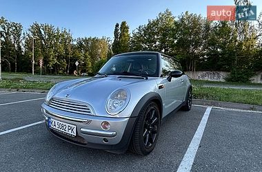 Хэтчбек MINI Cooper 2004 в Киеве