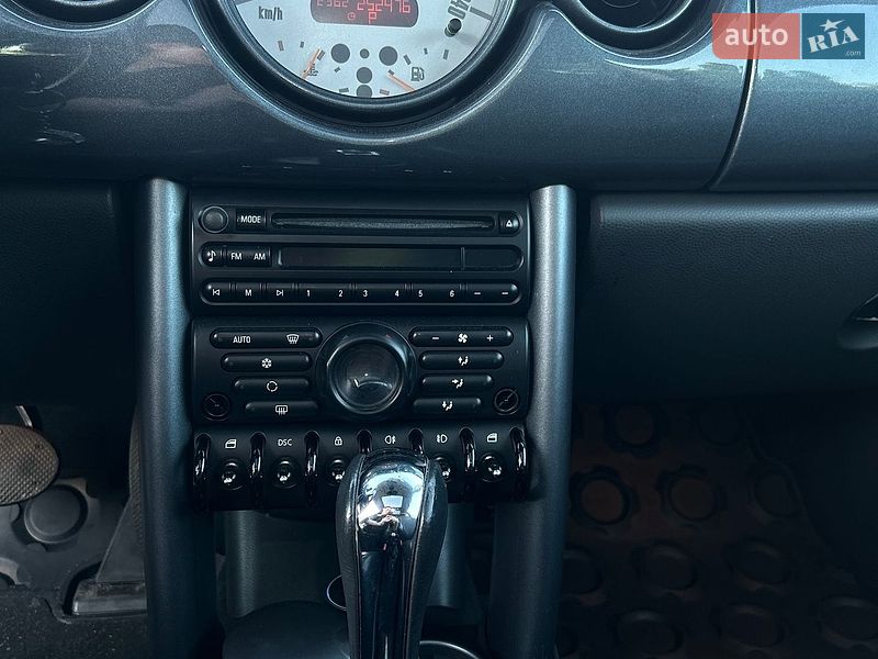 Хэтчбек MINI Cooper 2004 в Киеве