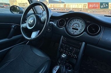 Хэтчбек MINI Cooper 2004 в Киеве