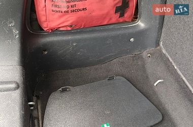 Хэтчбек MINI Cooper 2002 в Киеве