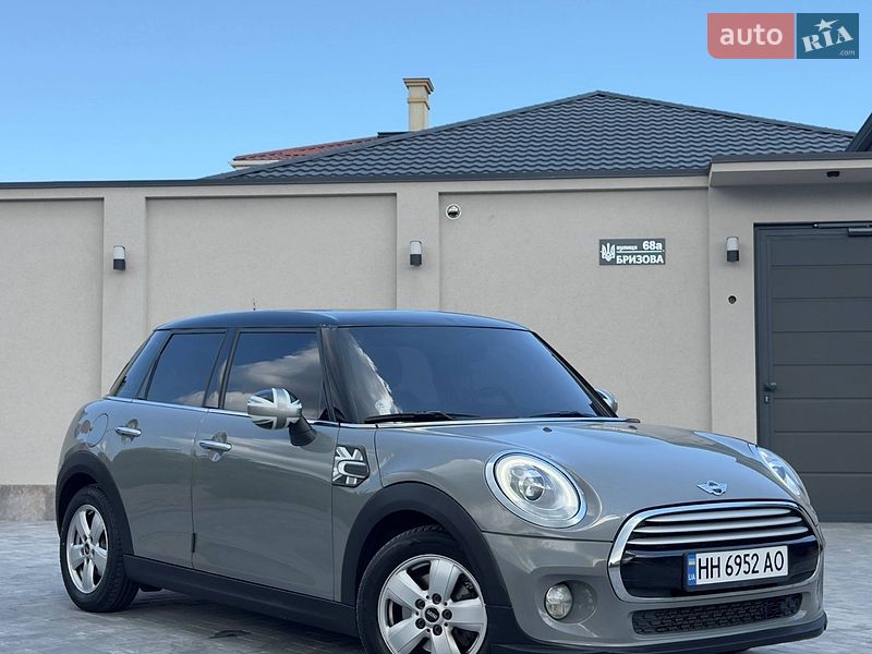 Хэтчбек MINI Cooper 2015 в Одессе