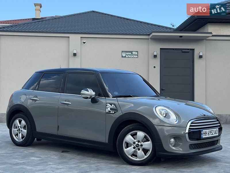 Хэтчбек MINI Cooper 2015 в Одессе
