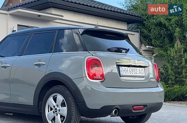 Хэтчбек MINI Cooper 2015 в Одессе