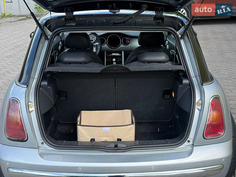 Хетчбек MINI Cooper 2003 в Львові