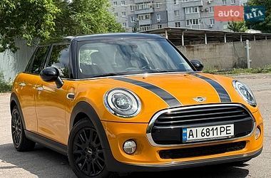 Хетчбек MINI Cooper 2016 в Дніпрі