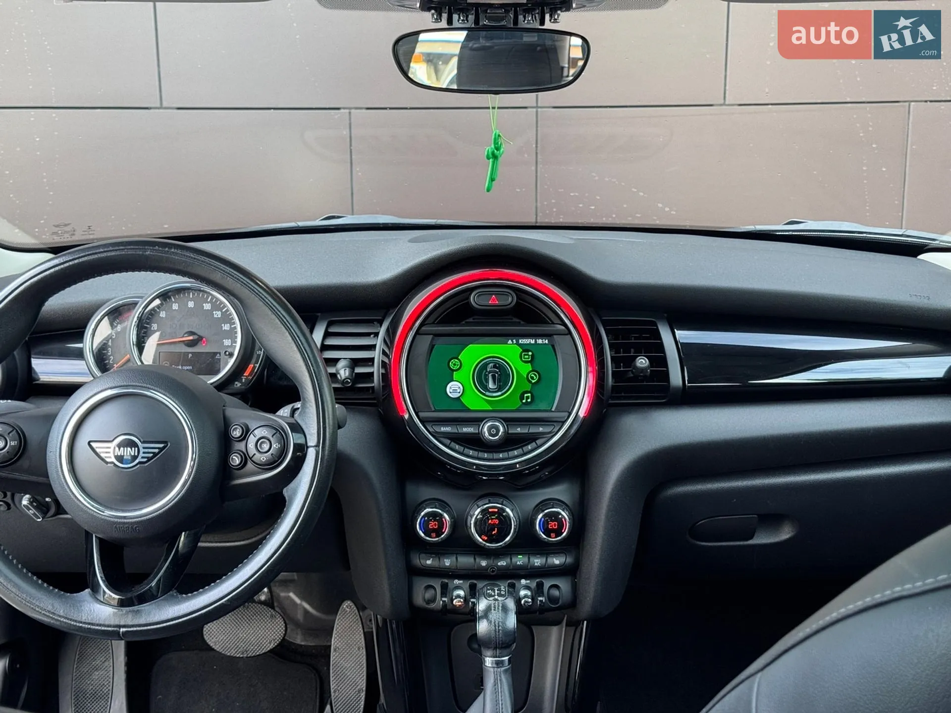 2018 MINI Cooper - мініатюра 18