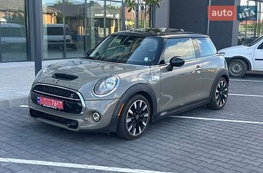 Хэтчбек MINI Cooper 2018 в Виноградове