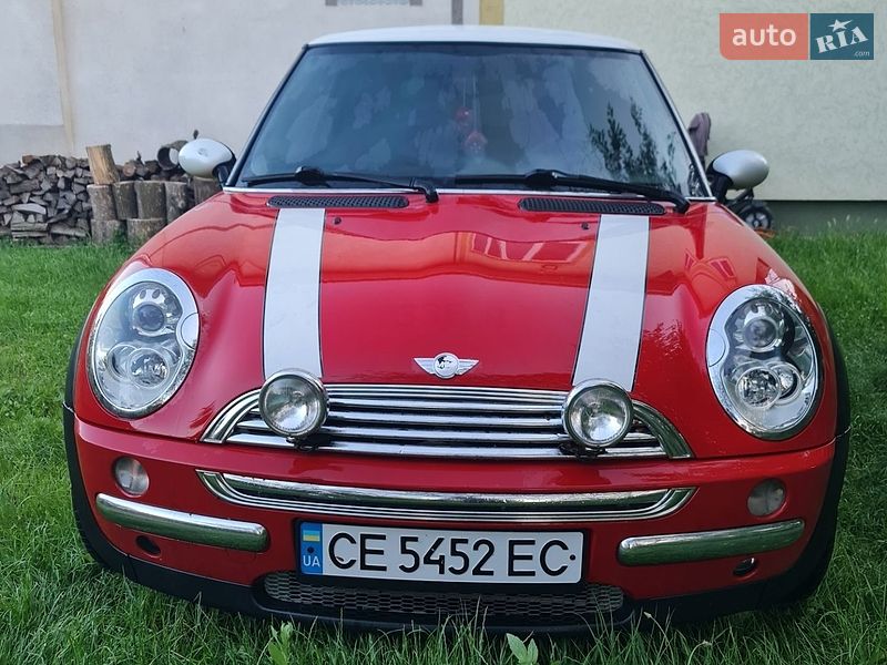 Хетчбек MINI Cooper 2003 в Чернівцях