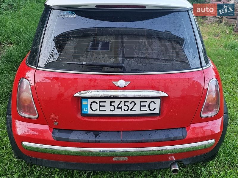 Хетчбек MINI Cooper 2003 в Чернівцях