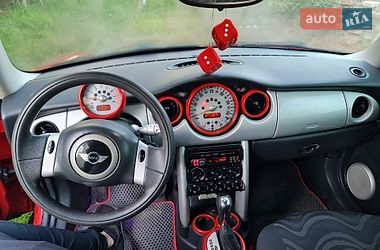 Хетчбек MINI Cooper 2003 в Чернівцях
