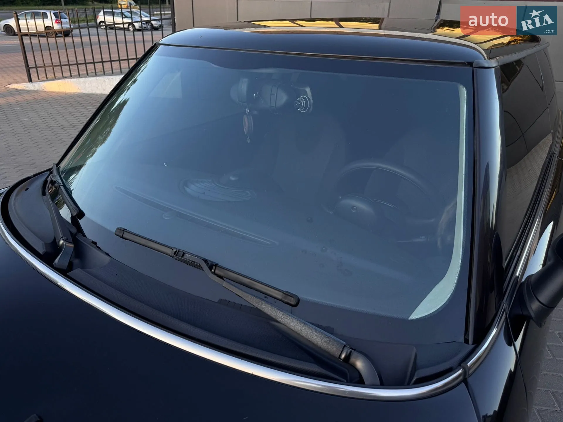 2011 MINI Cooper - мініатюра 11