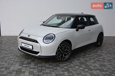 Хетчбек MINI Cooper 2024 в Києві