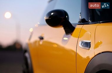 Хетчбек MINI Cooper 2014 в Києві фото 7 Хетчбек MINI Cooper 2014 в Києві