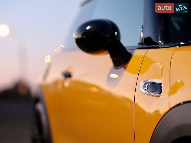 Хетчбек MINI Cooper 2014 в Києві фото 7 Хетчбек MINI Cooper 2014 в Києві