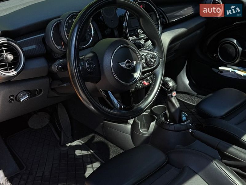 Хетчбек MINI Cooper 2014 в Києві фото 10 Хетчбек MINI Cooper 2014 в Києві