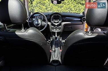 Хетчбек MINI Cooper 2014 в Києві фото 12 Хетчбек MINI Cooper 2014 в Києві