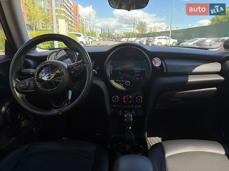 Хетчбек MINI Cooper 2015 в Києві