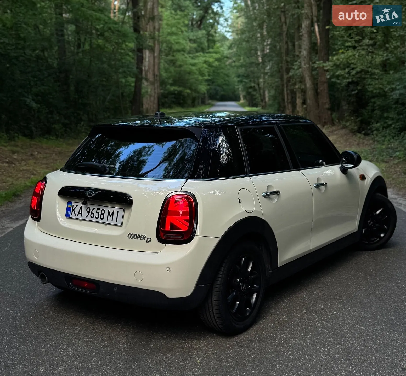 2015 MINI Cooper - мініатюра 19