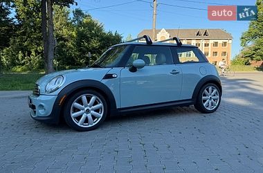 Хэтчбек MINI Cooper 2013 в Дрогобыче