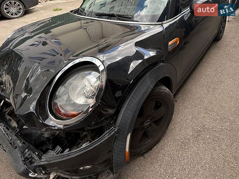 Хэтчбек MINI Cooper 2014 в Киеве