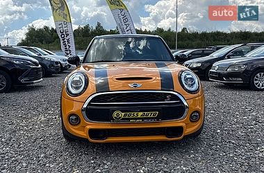 Хэтчбек MINI Cooper 2016 в Львове