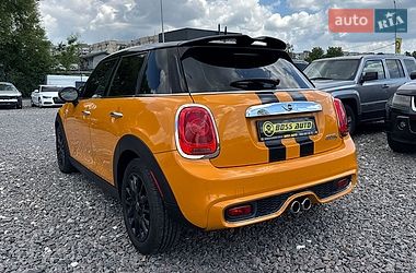 Хэтчбек MINI Cooper 2016 в Львове