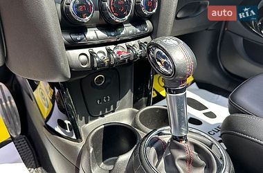 Хэтчбек MINI Cooper 2016 в Львове