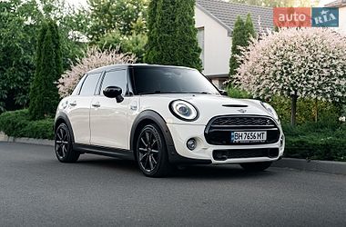 Хэтчбек MINI Cooper 2020 в Одессе