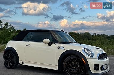 Хэтчбек MINI Cooper 2015 в Трускавце