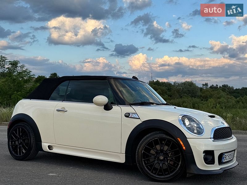 Хэтчбек MINI Cooper 2015 в Трускавце