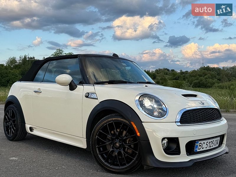 Хэтчбек MINI Cooper 2015 в Трускавце