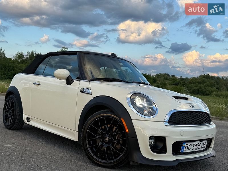 Хэтчбек MINI Cooper 2015 в Трускавце