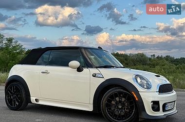 Хэтчбек MINI Cooper 2015 в Трускавце