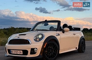Хэтчбек MINI Cooper 2015 в Трускавце
