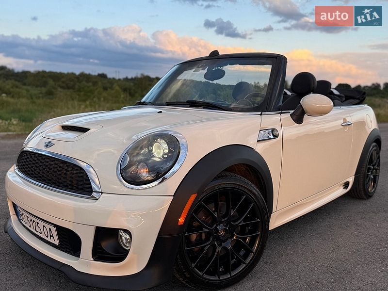 Хэтчбек MINI Cooper 2015 в Трускавце