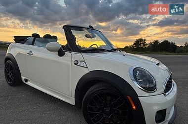 Хэтчбек MINI Cooper 2015 в Трускавце