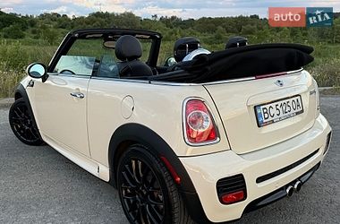Хэтчбек MINI Cooper 2015 в Трускавце