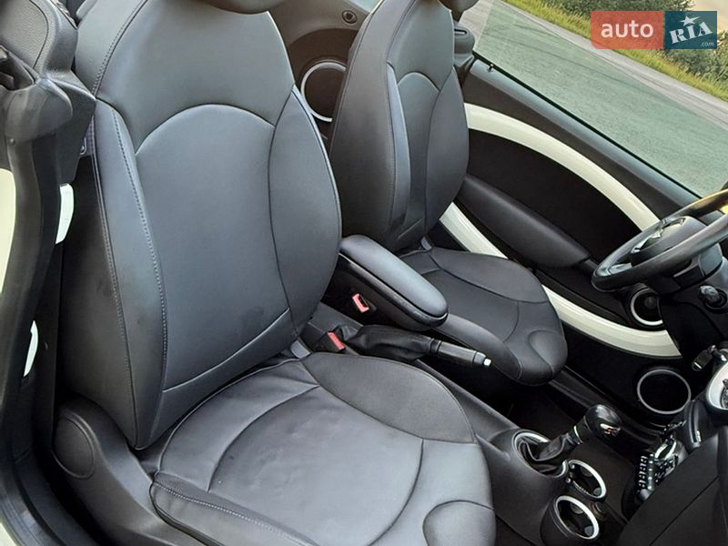 Хэтчбек MINI Cooper 2015 в Трускавце