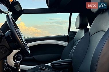 Хэтчбек MINI Cooper 2015 в Трускавце
