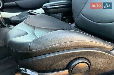 Хэтчбек MINI Cooper 2015 в Трускавце