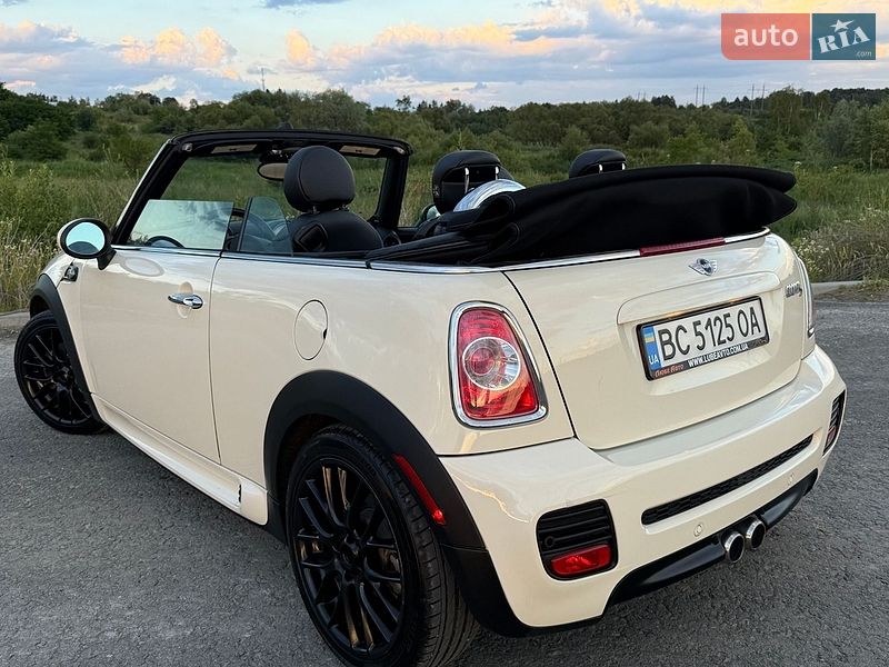 Хэтчбек MINI Cooper 2015 в Трускавце