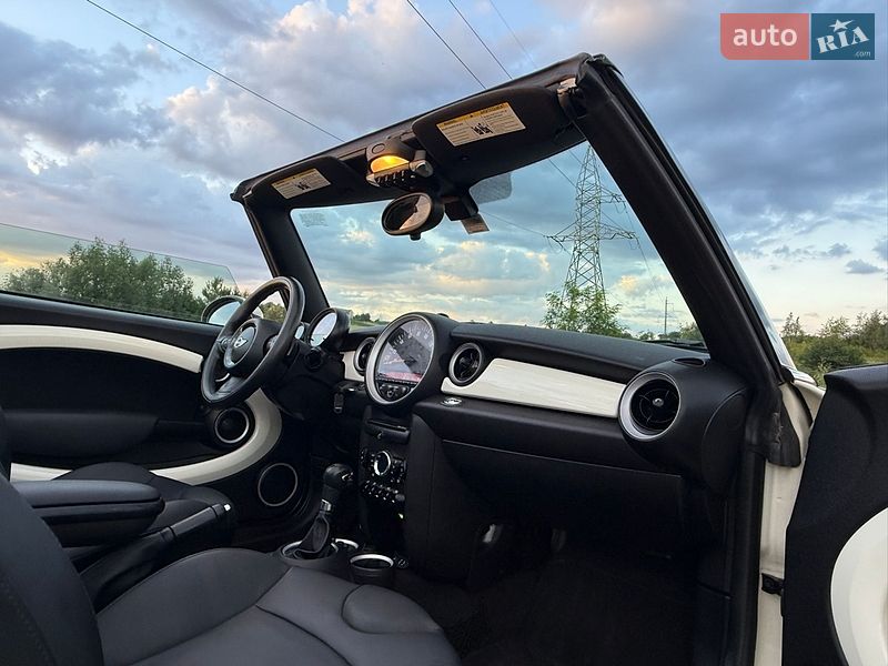 Хэтчбек MINI Cooper 2015 в Трускавце