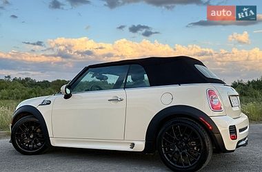 Хэтчбек MINI Cooper 2015 в Трускавце
