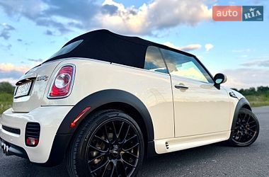 Хэтчбек MINI Cooper 2015 в Трускавце