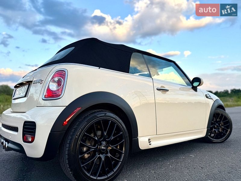 Хэтчбек MINI Cooper 2015 в Трускавце