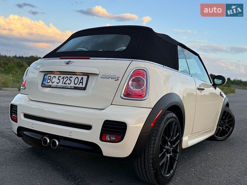 Хэтчбек MINI Cooper 2015 в Трускавце