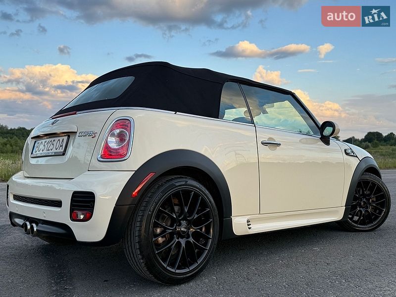 Хэтчбек MINI Cooper 2015 в Трускавце